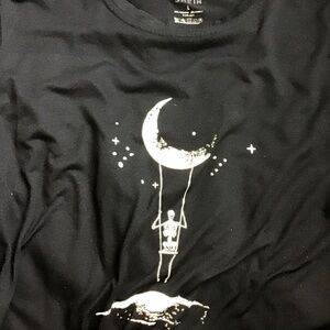 Skull t shirt
